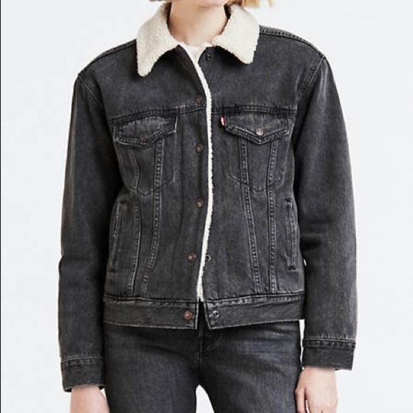Levi's Jackets & Blazers - Levi’s Premium Ex-Boyfriend Sherpa Trucker Jacket Gray